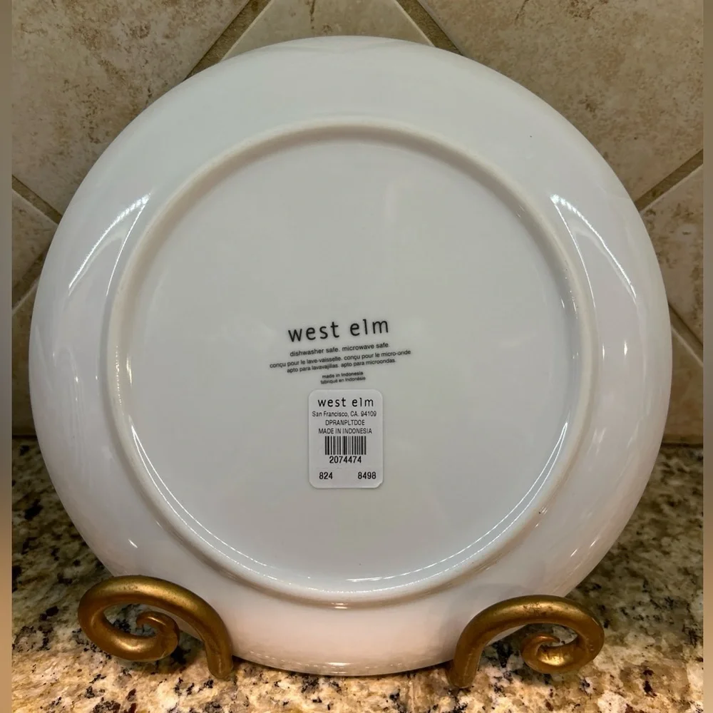 Rachel Kozlowski West Elm Dapper animal 8.5” Salad plate dainty deer NWT